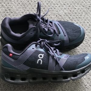 Women's Black and Purple CloudTec Sneakers